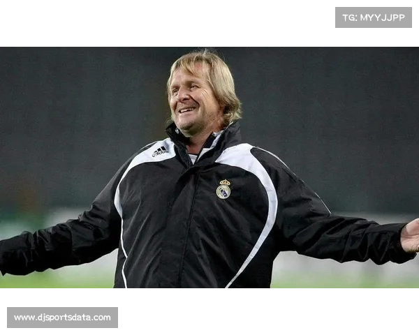 保级队主帅谈心路历程：从低谷到成功的战术调整